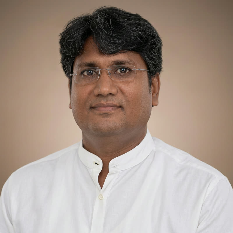 Portrait of Sridhar S, Director, Trichy Chapter